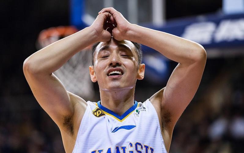 深杯和浅杯哪个优缺点