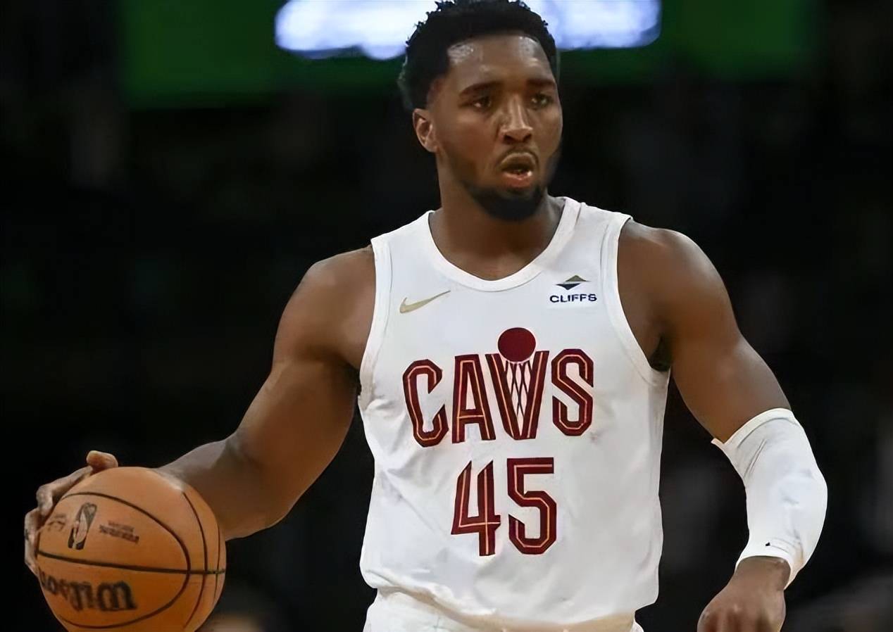 包含赛地聚焦——NBA常规赛窗口期热度飙升，印第安纳步行者豪取连胜，管理层满意，细节决定成败的词条